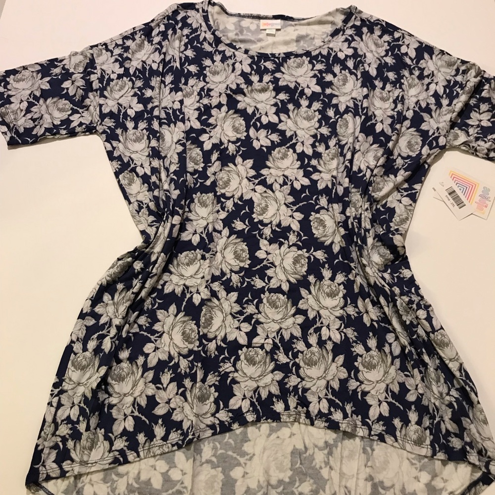 Lularoe Irma size 2xl (2 + get 10% off)